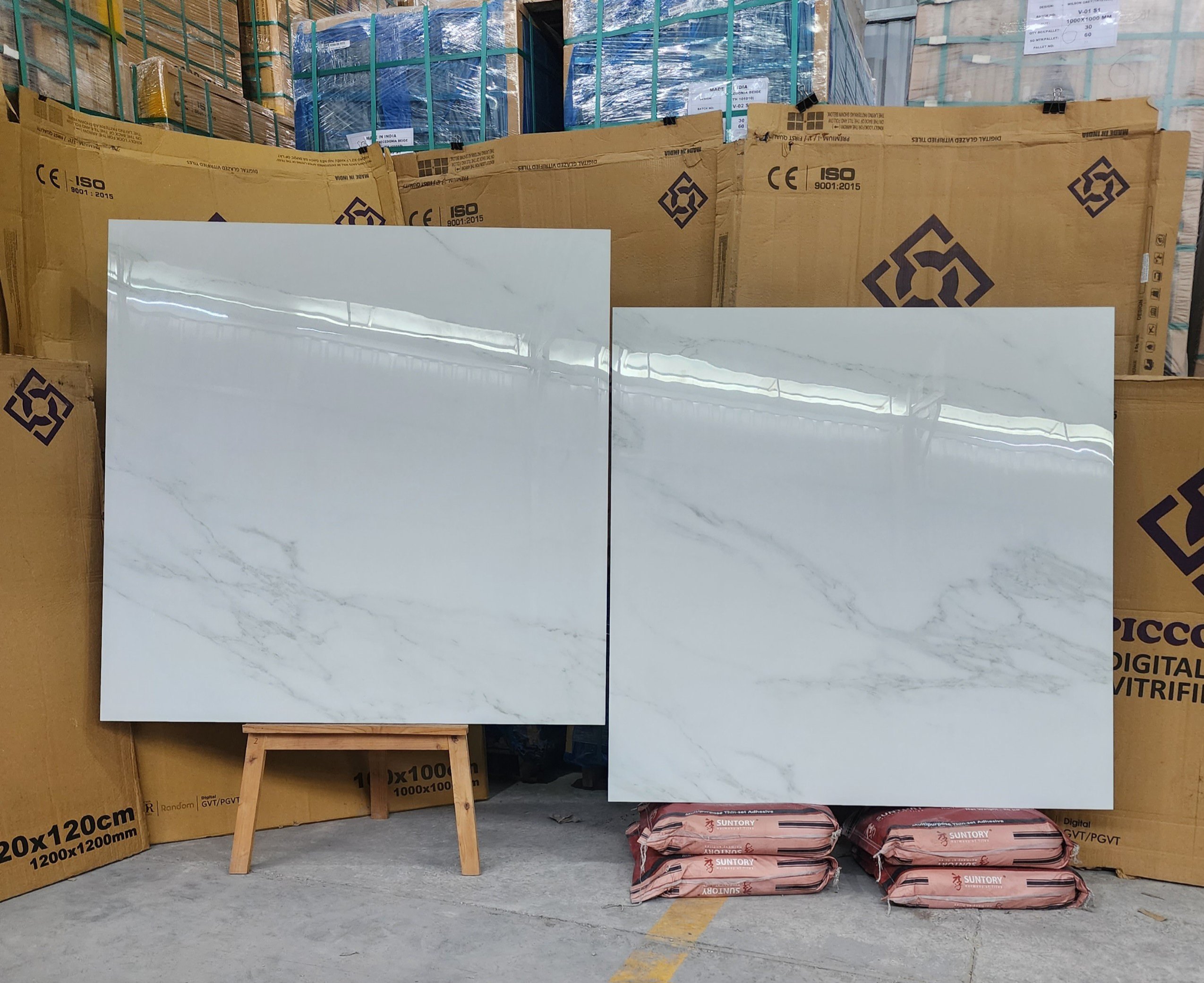 gach 120x120cm an do8